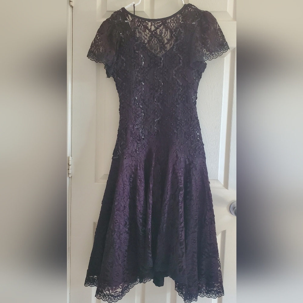 HW Collection Vintage Black Sequin/ RibbonLace Puff Sleeve Flapper Dress  Size 8